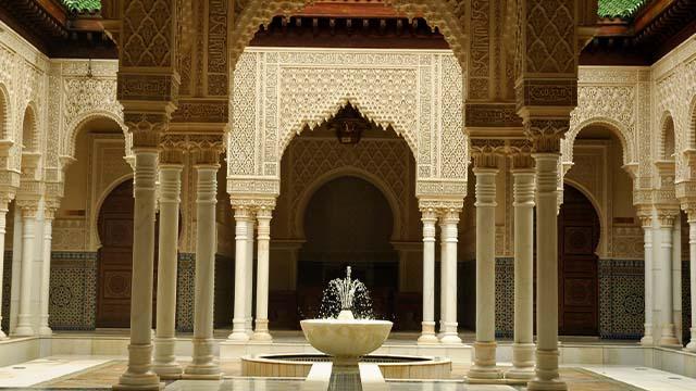 استخدام الفن العربي في التصميم الداخلي